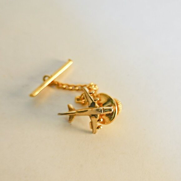 Airplane Tie Tack - Picture 1 of 2